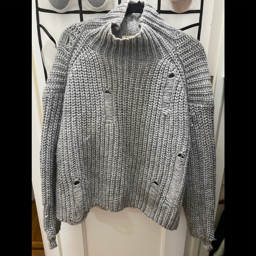 PPLA CLOTHING - DISTRESSED SWEATER